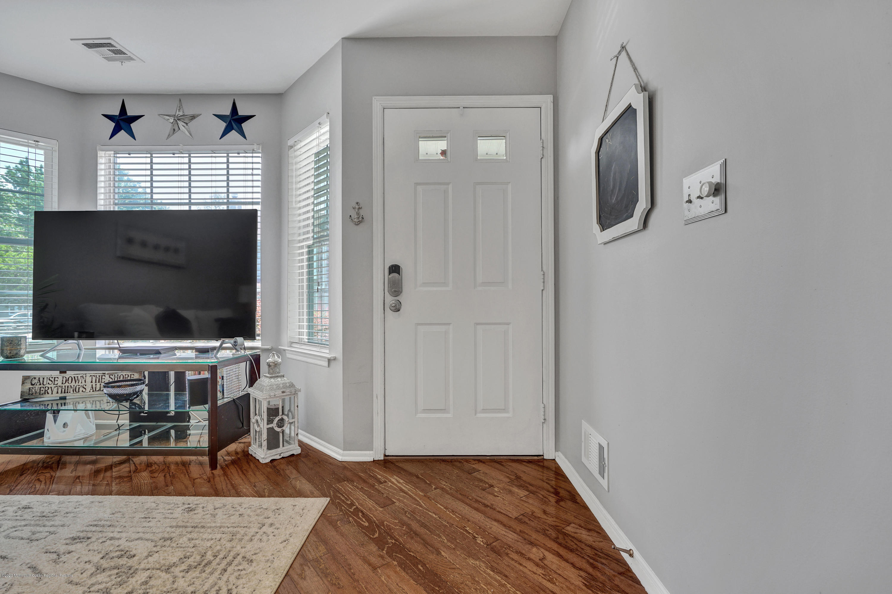 19 Horseshoe Court Tinton Falls, NJ 07753 - Photo 3 of 28 FRESHLY PAINTED LIVING ROOM