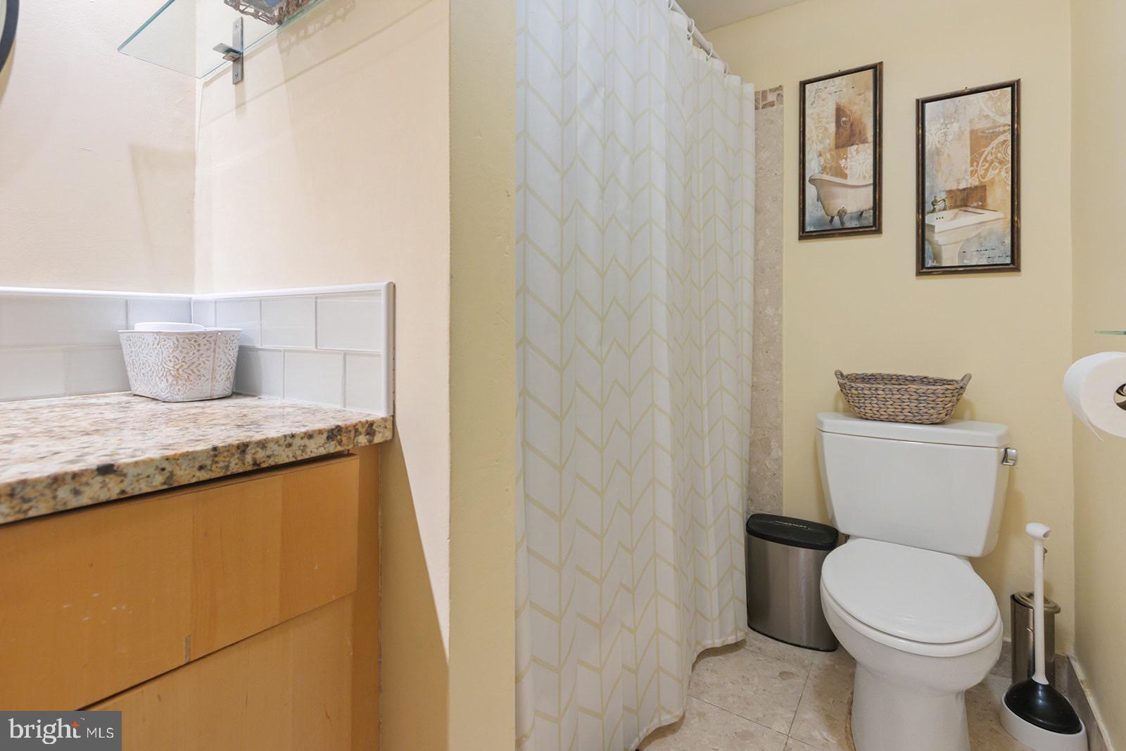 2001 Hamilton Street, Unit 1622 Philadelphia, PA 19130 - Photo 12 of 29