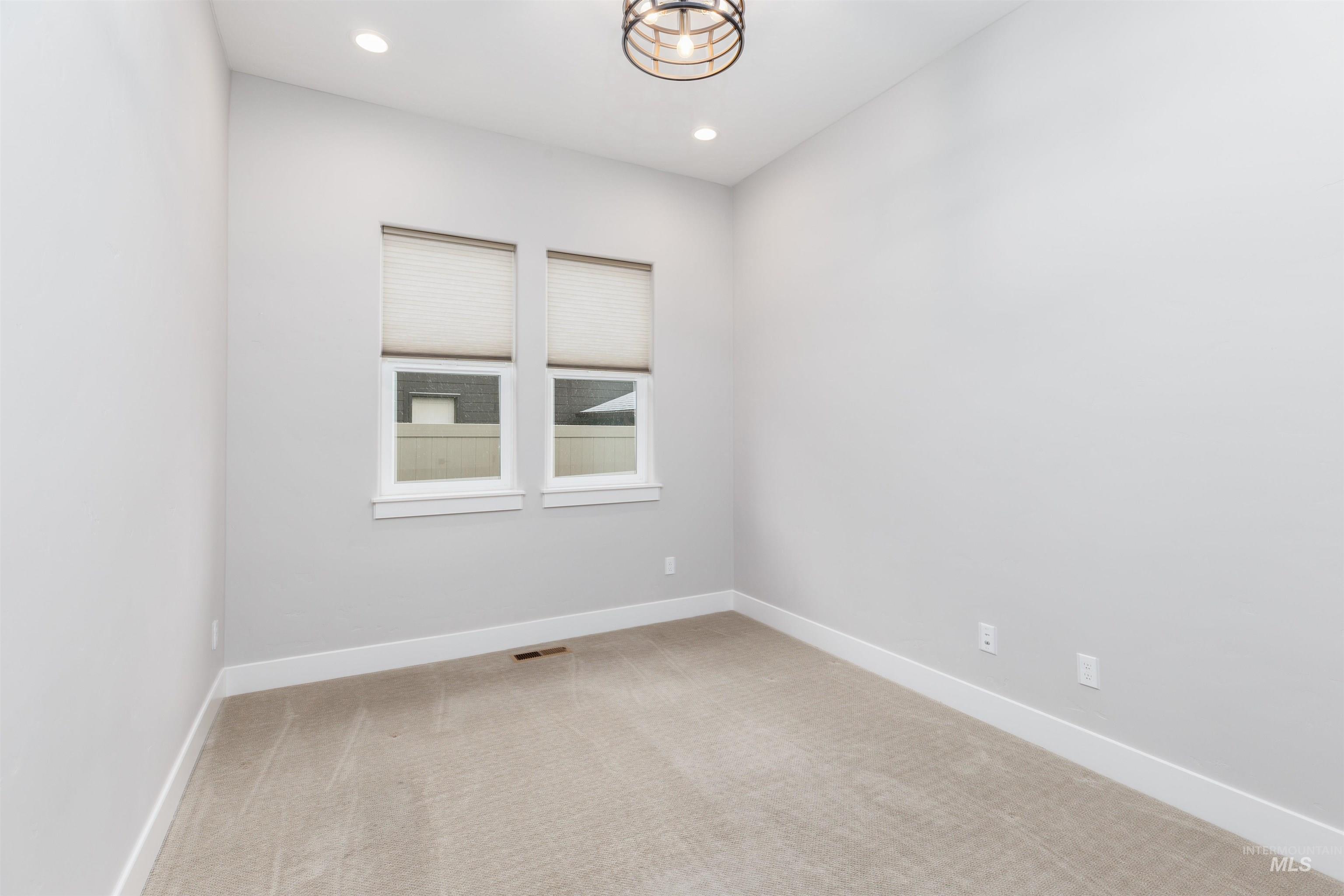 6121 South Cubola Way Meridian, ID 83642 - Photo 25 of 43