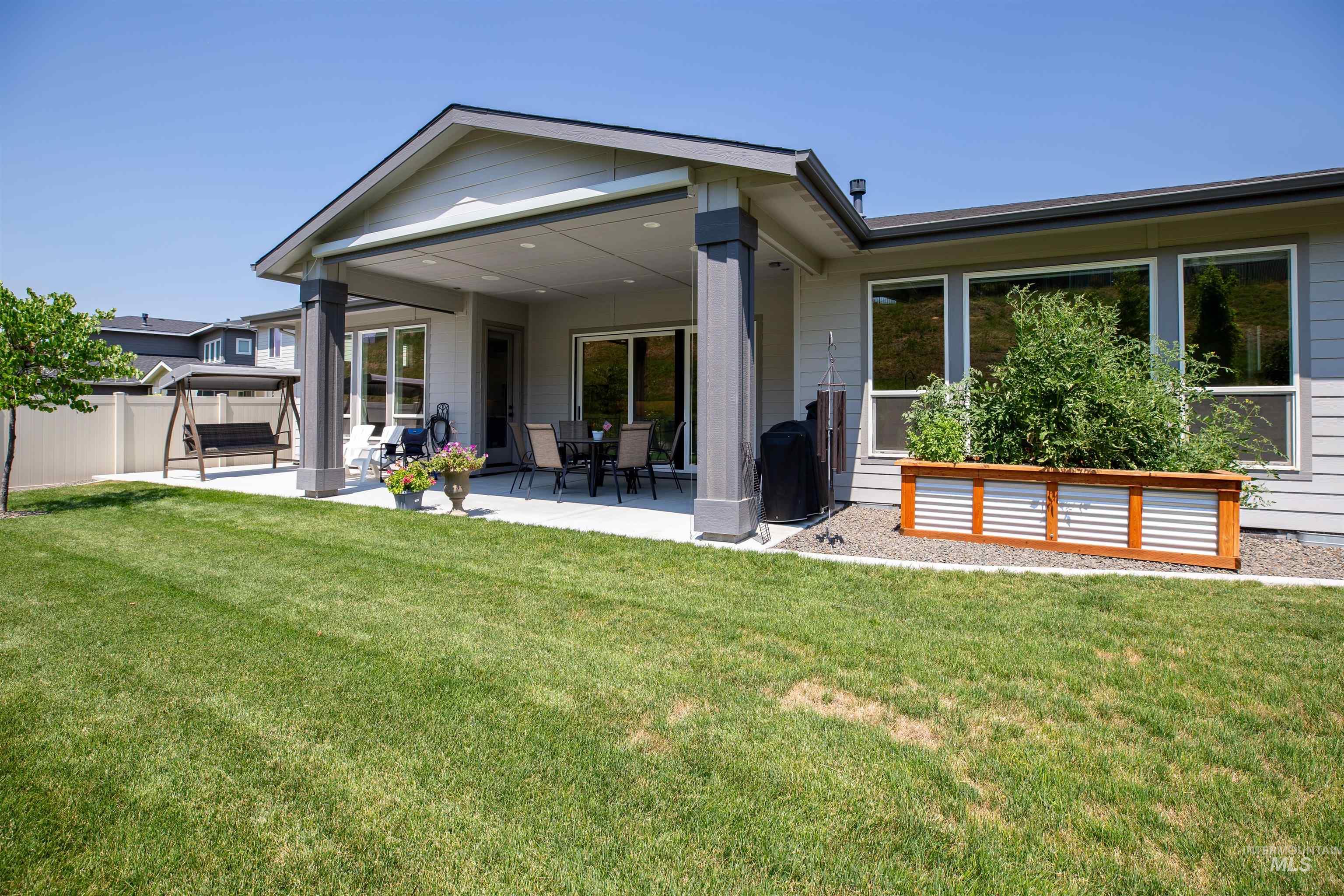 6121 South Cubola Way Meridian, ID 83642 - Photo 35 of 43