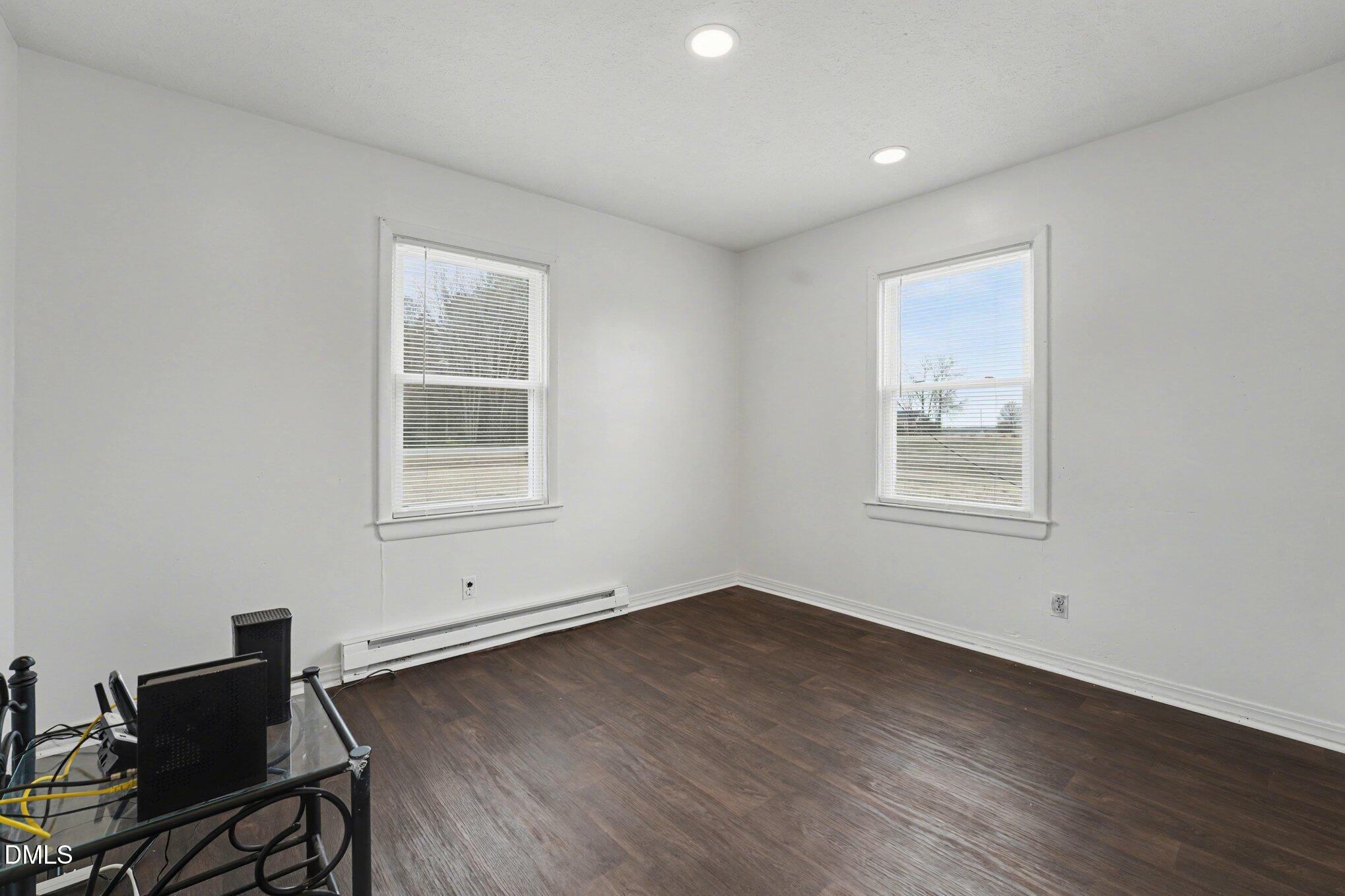 170 Flowers Road Mount Olive, NC 28365 - Photo 8 of 19 004_file_1117