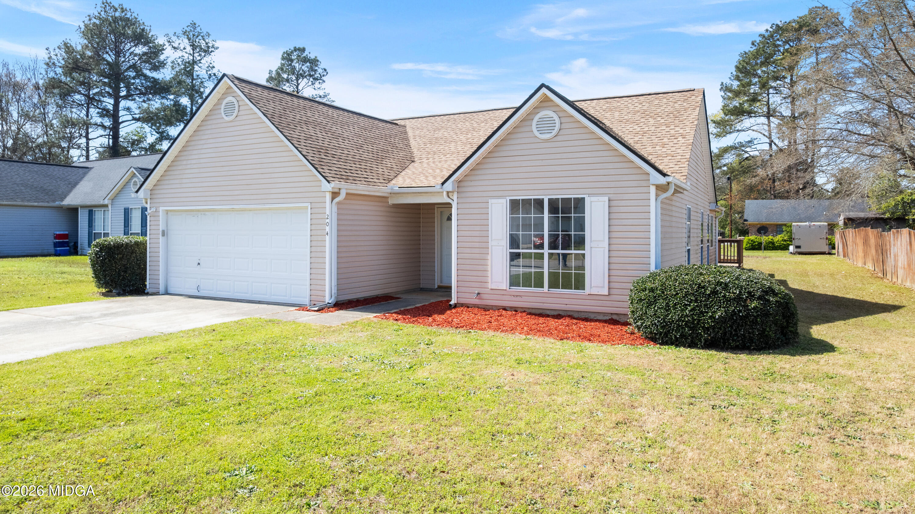 204 Apple Valley Road Macon, GA 31217 - Photo 4 of 45 04_DJI_0143_mls