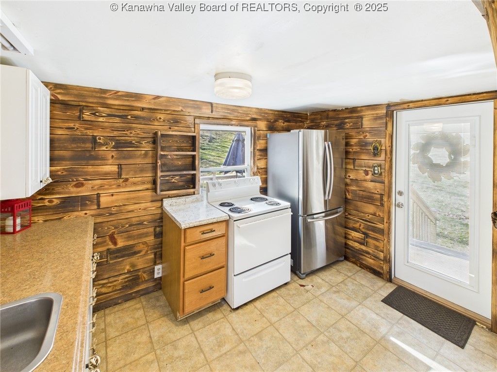 255 Ok Hill Road Liberty, WV 25124 - Photo 23 of 32 Gallery Image 23