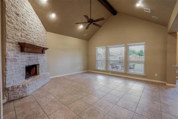 $2,400 | 308 Westgate Drive, Aledo, TX 76008