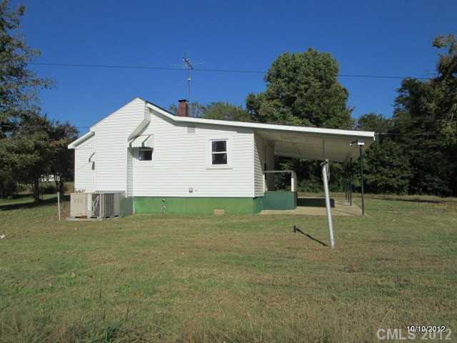 4850 Bringle Ferry Road Salisbury, NC 28146 - Photo 2 of 10 Gallery Image 2
