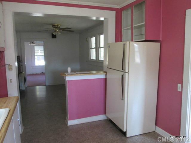 4850 Bringle Ferry Road Salisbury, NC 28146 - Photo 8 of 10 Gallery Image 8