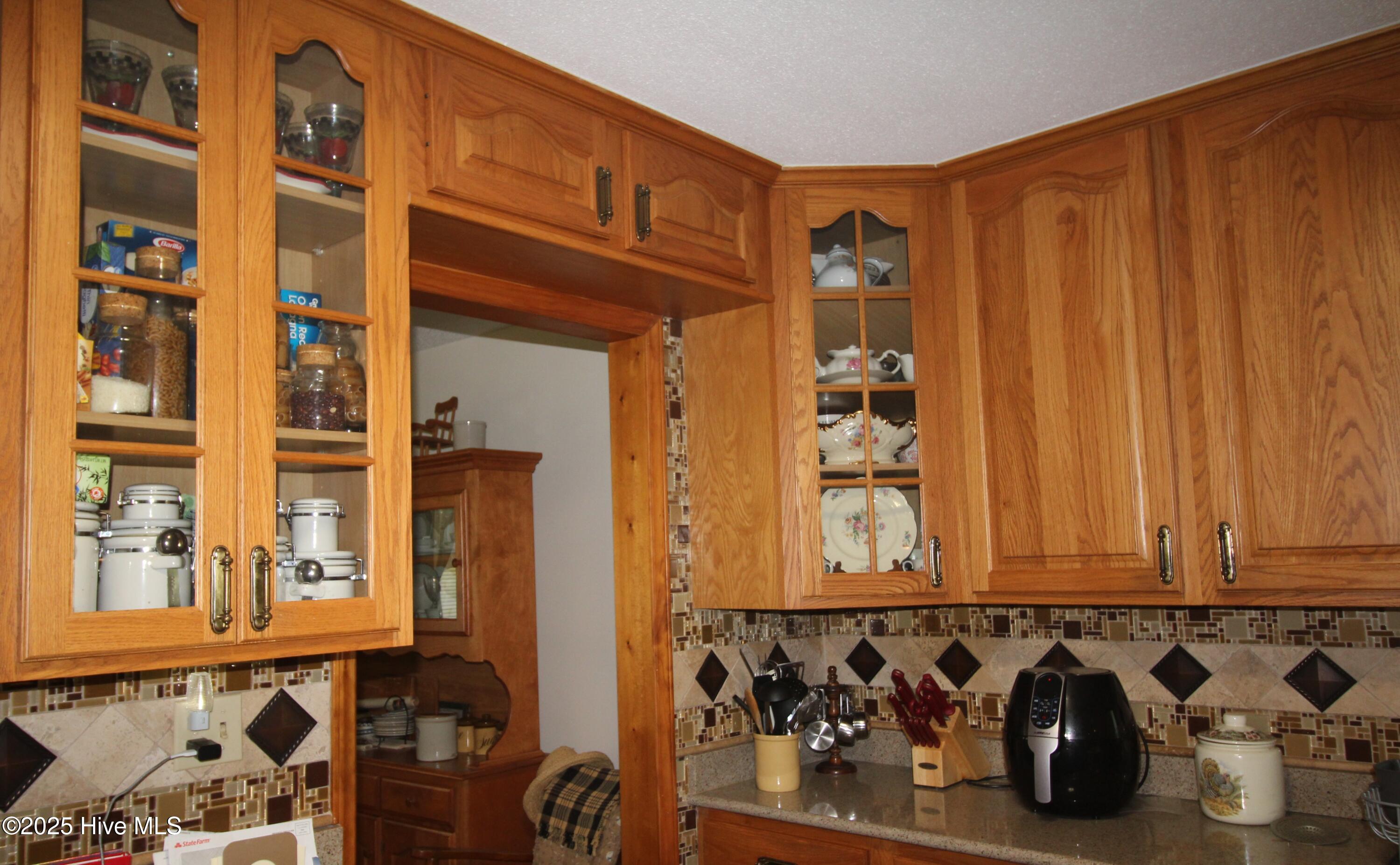 206 Stratford Road Havelock, NC 28532 - Photo 7 of 24 Kitchen 3