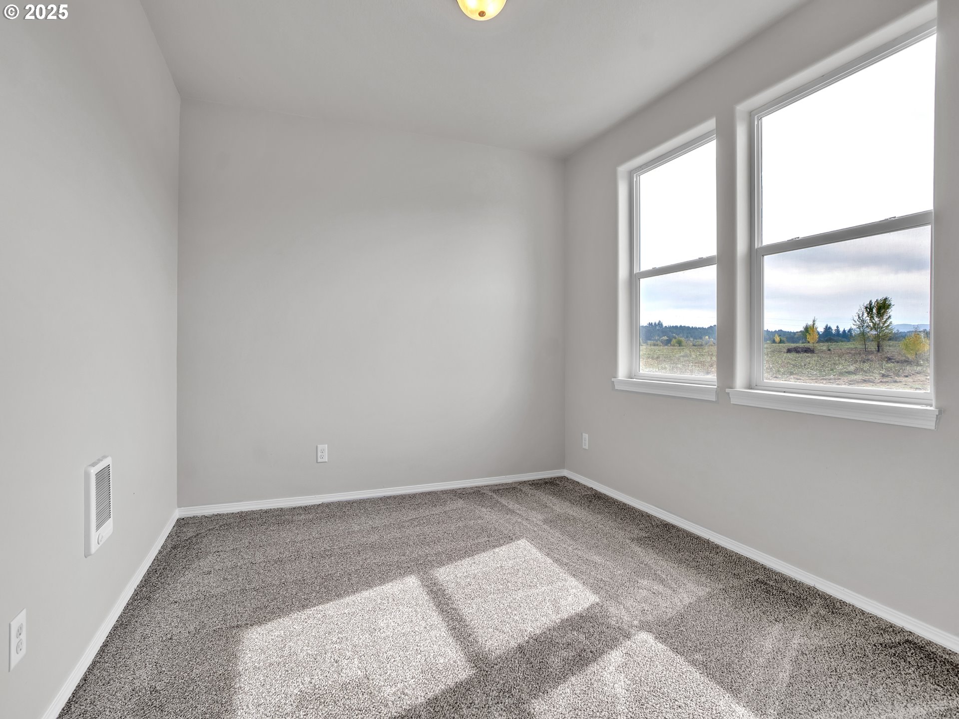 21425 Savage Road Sheridan, OR 97378 - Photo 12 of 44