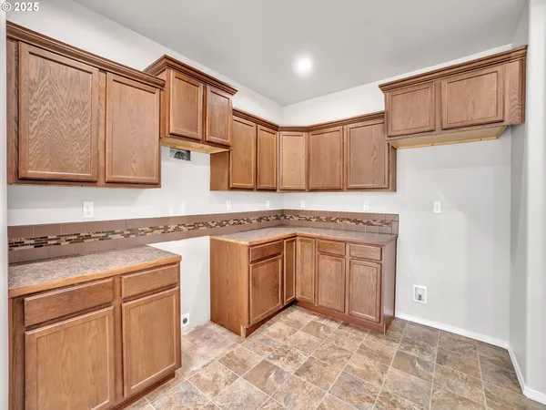 $1,495,000 | 21425 Savage Road, Sheridan, OR 97378
