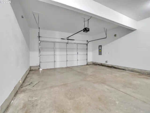 $1,750,000 | 21425 Savage Road, Sheridan, OR 97378