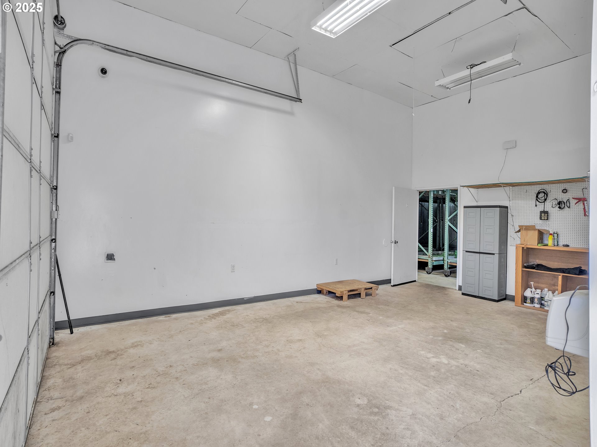 21425 Savage Road Sheridan, OR 97378 - Photo 39 of 44