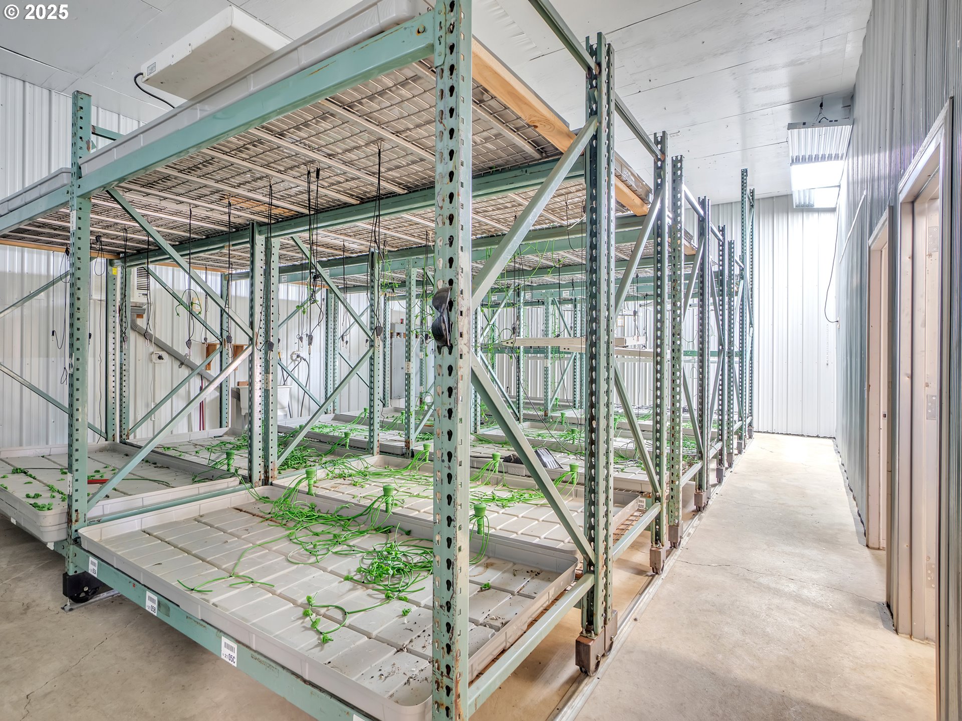 21425 Savage Road Sheridan, OR 97378 - Photo 40 of 44