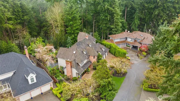 $2,950,000 | 3240 126th Avenue Northeast, Bellevue, WA 98005