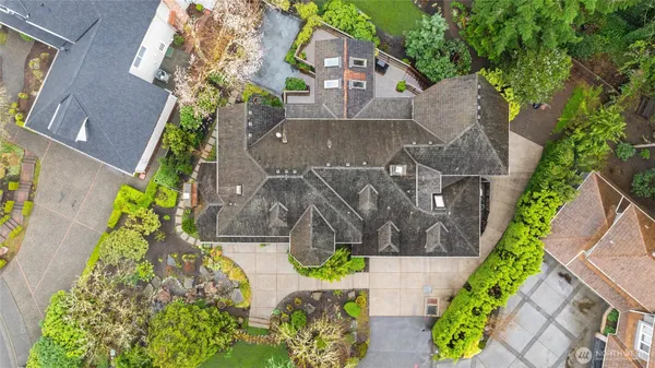 $2,950,000 | 3240 126th Avenue Northeast, Bellevue, WA 98005