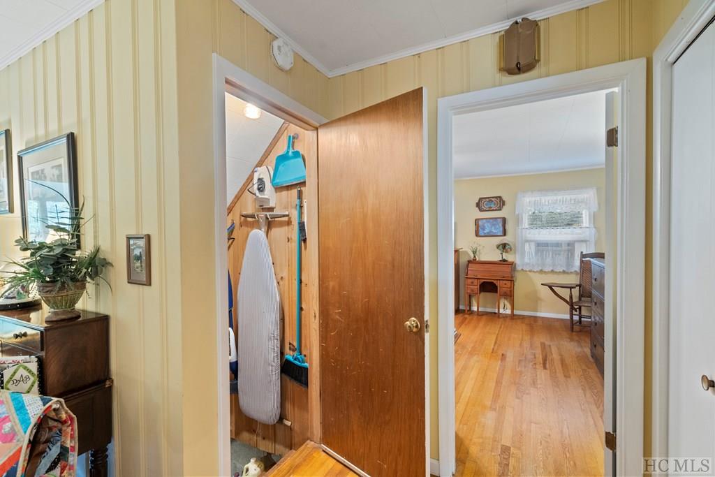 25 Horse Cove Ranch Road Highlands, NC 28741 - Photo 18 of 31 Gallery Image 18