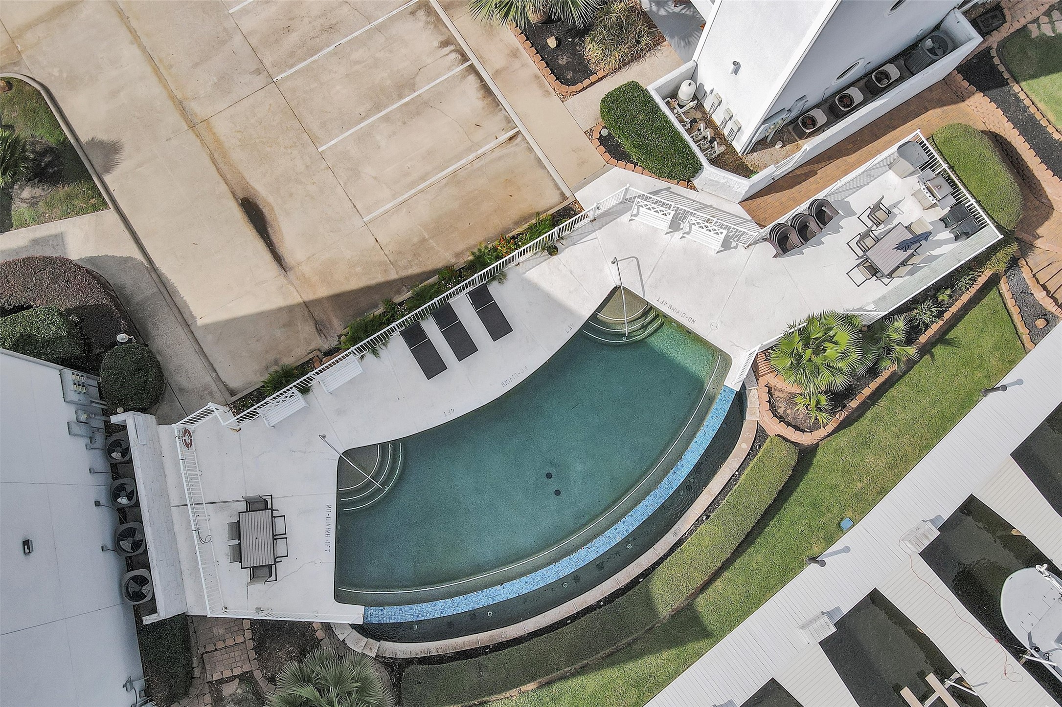 168 Lake Point Boulevard Montgomery, TX 77356 - Photo 13 of 34