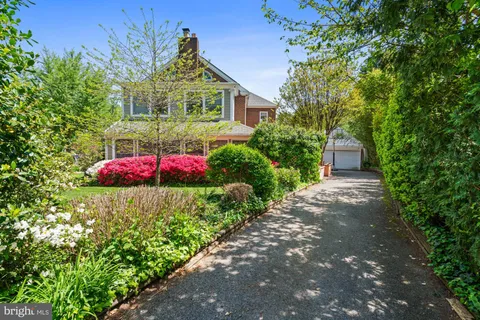 $1,795,000 | 4008 Rosemary Street, Chevy Chase, MD 20815