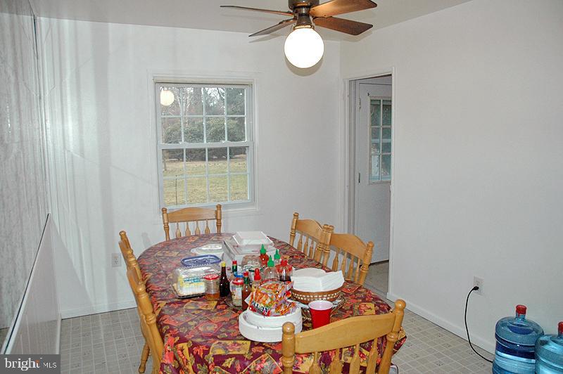 1542 Zarker Road Lancaster, PA 17601 - Photo 6 of 10