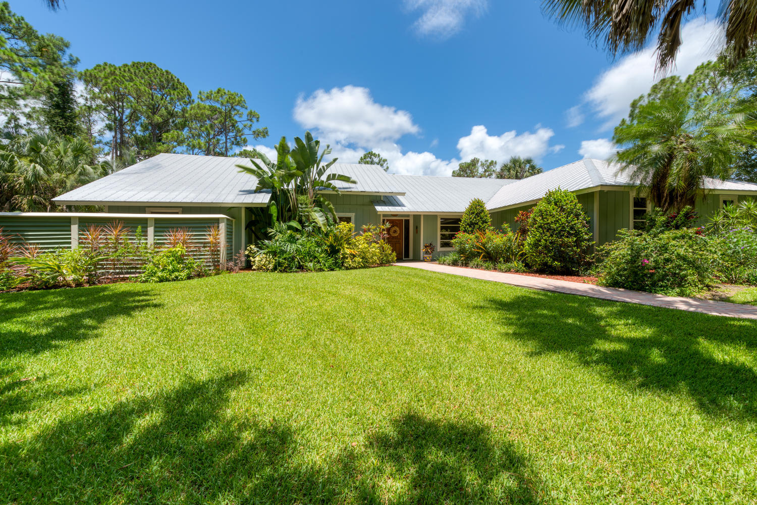 17295 Thunder Road Jupiter, FL 33478 - Photo 1 of 36 Exterior