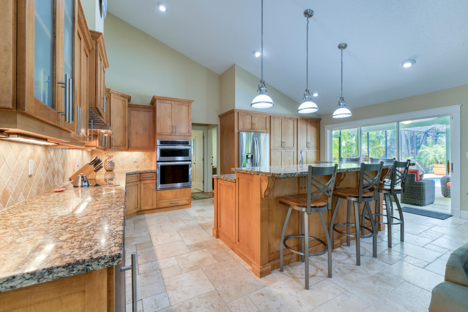 17295 Thunder Road Jupiter, FL 33478 - Photo 14 of 36 17295 Thunder Rd Jupiter FL-large-017-00