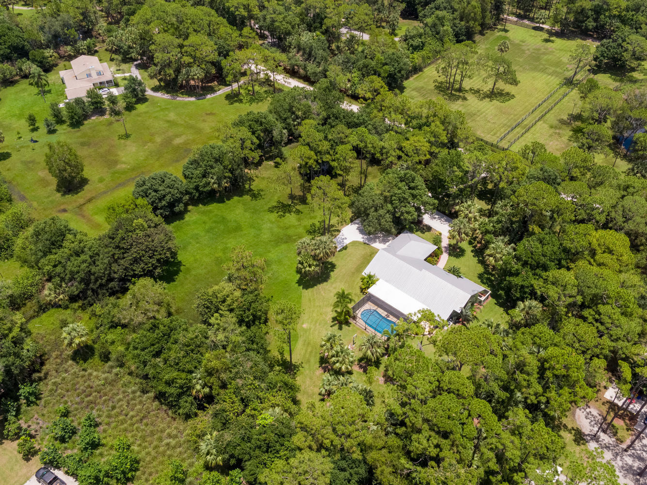 17295 Thunder Road Jupiter, FL 33478 - Photo 8 of 36 17295 Thunder Rd Jupiter FL-large-005-01