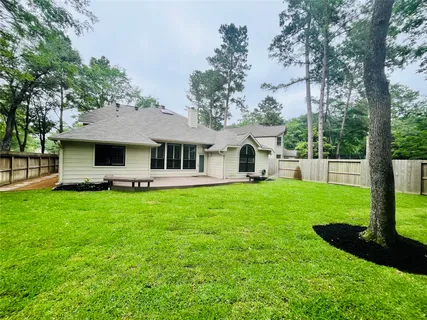 $565,000 | 178 Brooksedge Court, The Woodlands, TX 77382
