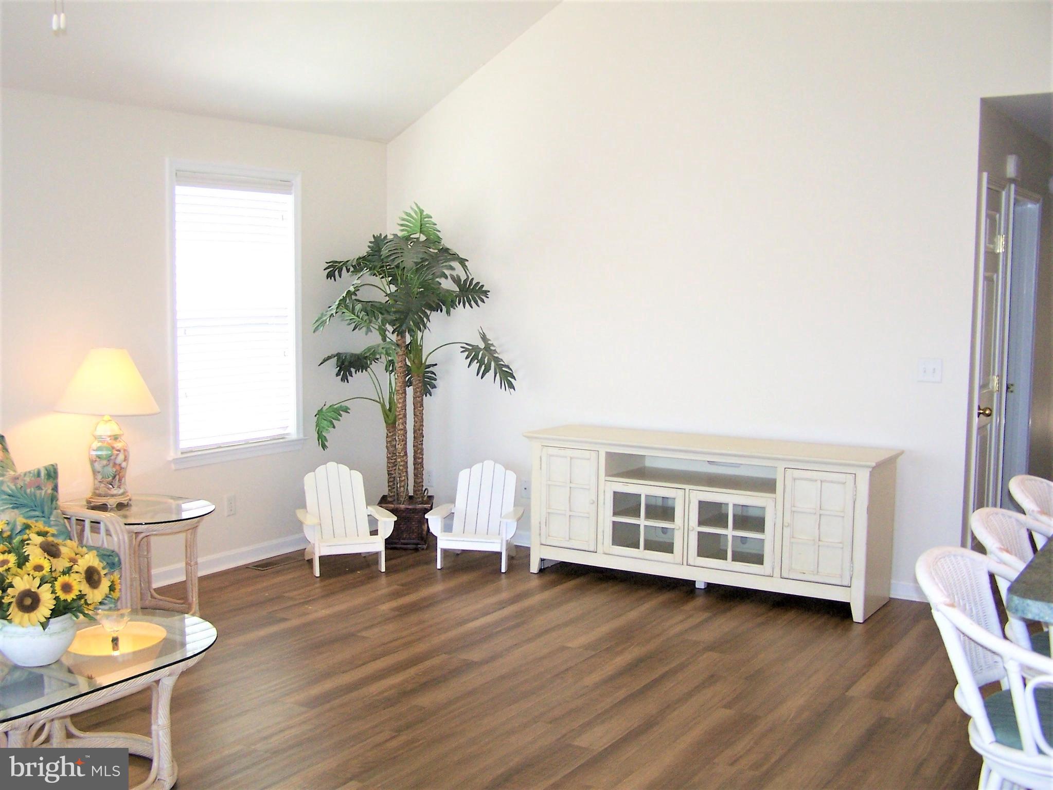 190 Pine Tree Road Ocean City, MD 21842 - Photo 17 of 60 New Vinyl Laminate Flooring