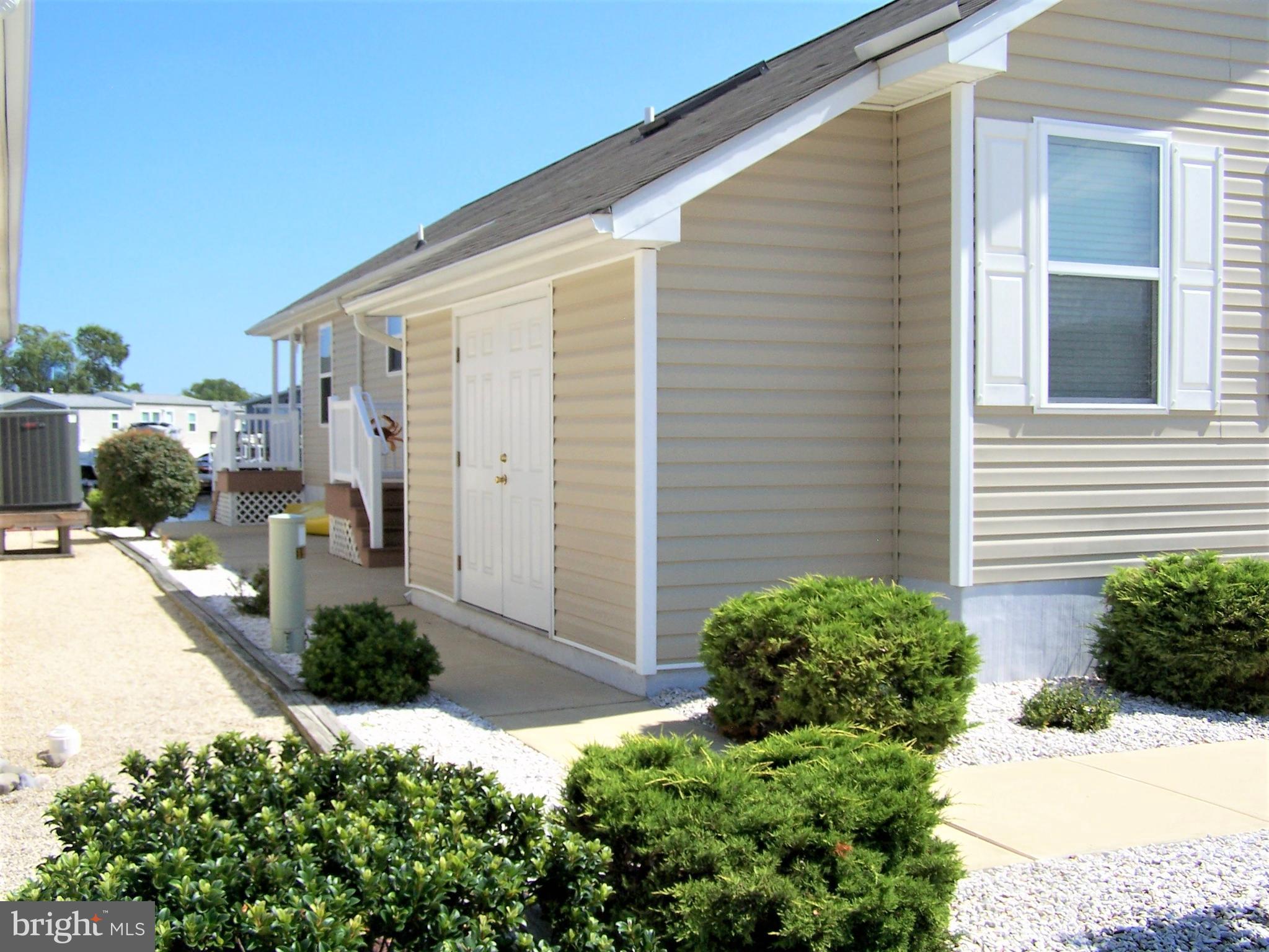 190 Pine Tree Road Ocean City, MD 21842 - Photo 7 of 60 Left Front Elevation