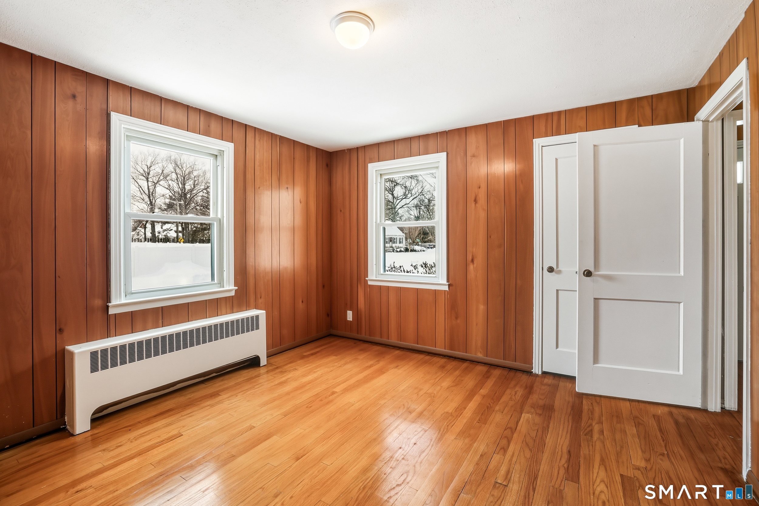 443 Elm Street Windsor Locks, CT 06096 - Photo 11 of 37