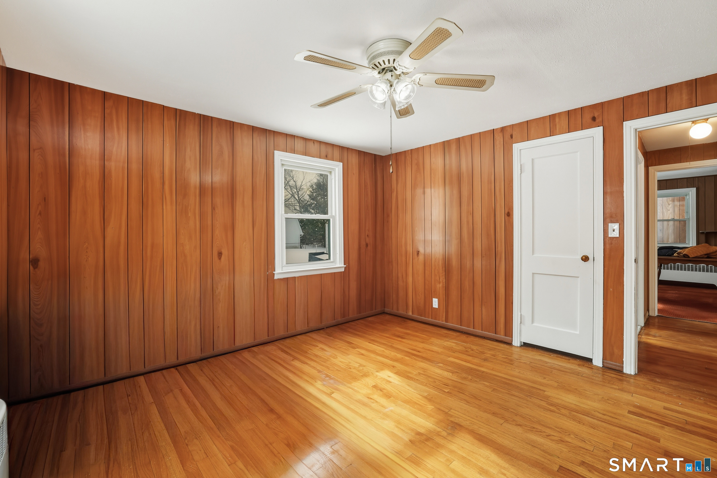 443 Elm Street Windsor Locks, CT 06096 - Photo 15 of 37