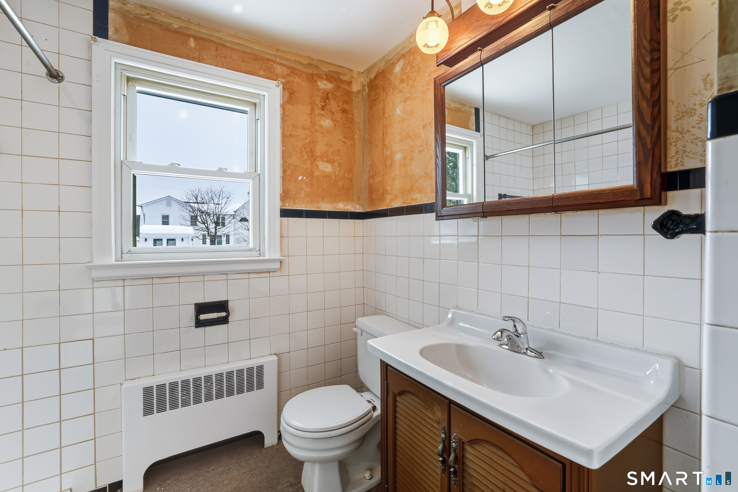 443 Elm Street Windsor Locks, CT 06096 - Photo 19 of 37