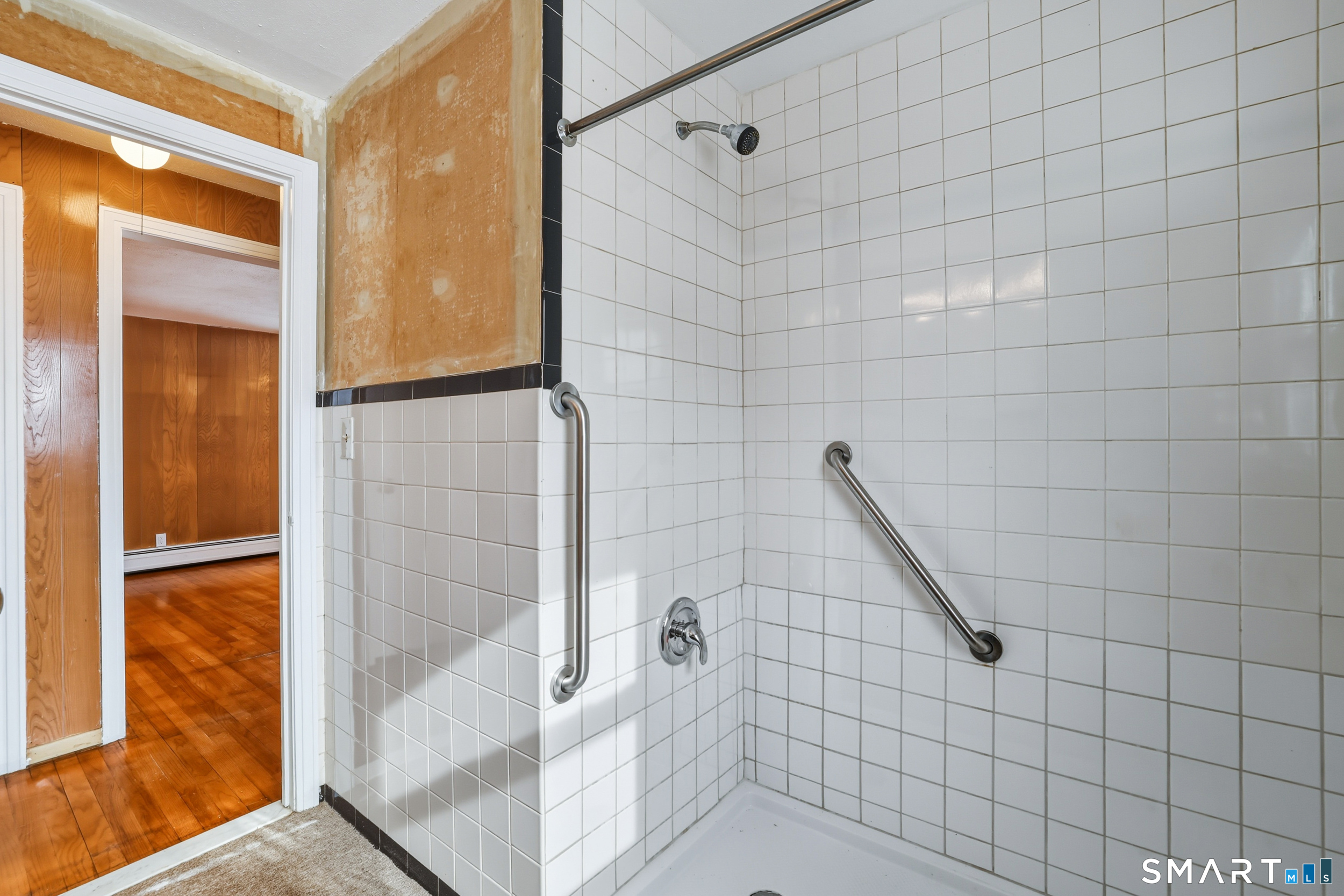 443 Elm Street Windsor Locks, CT 06096 - Photo 20 of 37