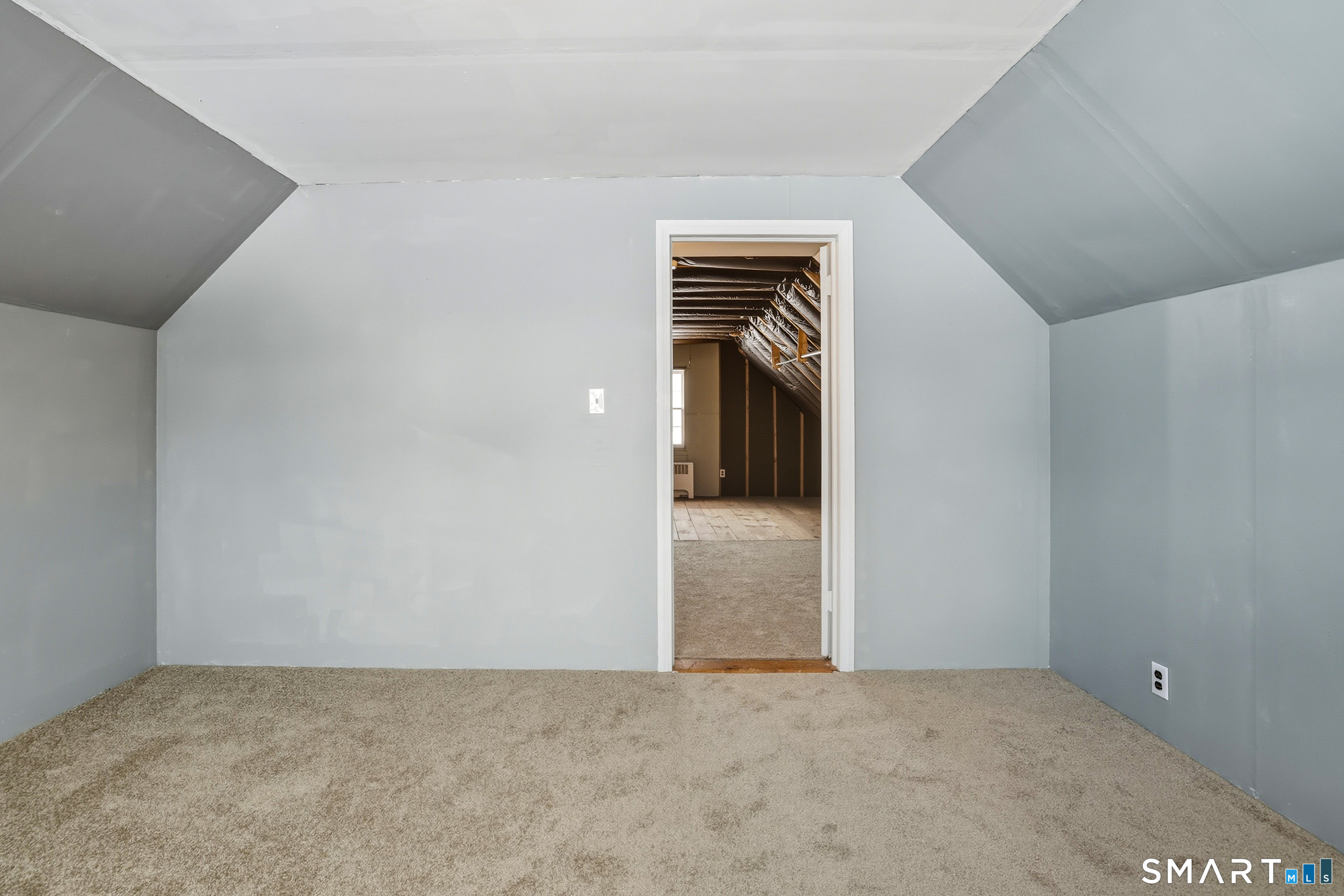 443 Elm Street Windsor Locks, CT 06096 - Photo 25 of 37