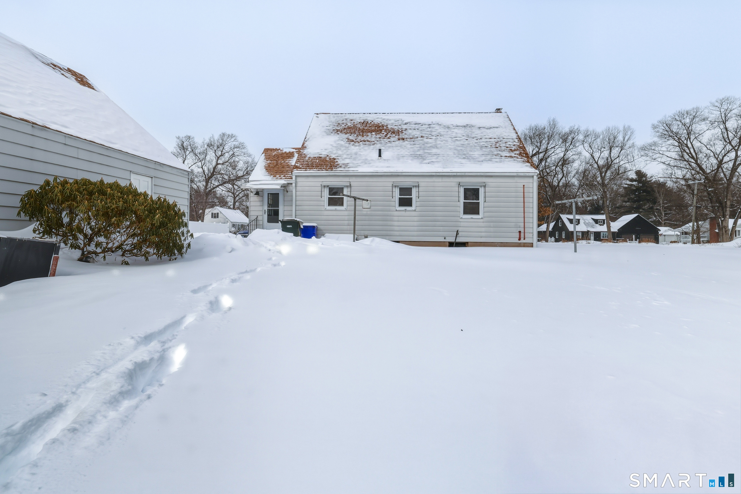 443 Elm Street Windsor Locks, CT 06096 - Photo 33 of 37