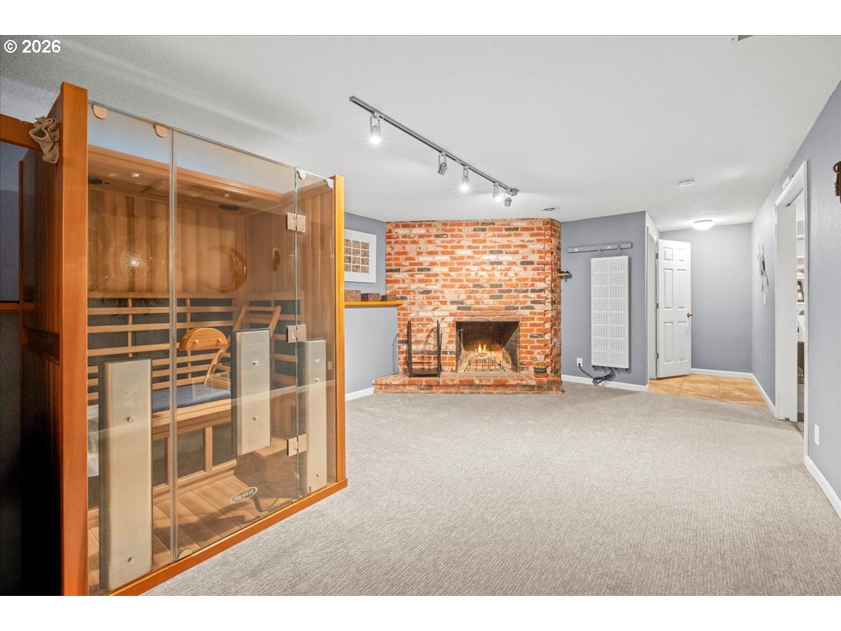 17110 South Potter Road Oregon City, OR 97045 - Photo 19 of 46 a view of an empty room and a fireplace