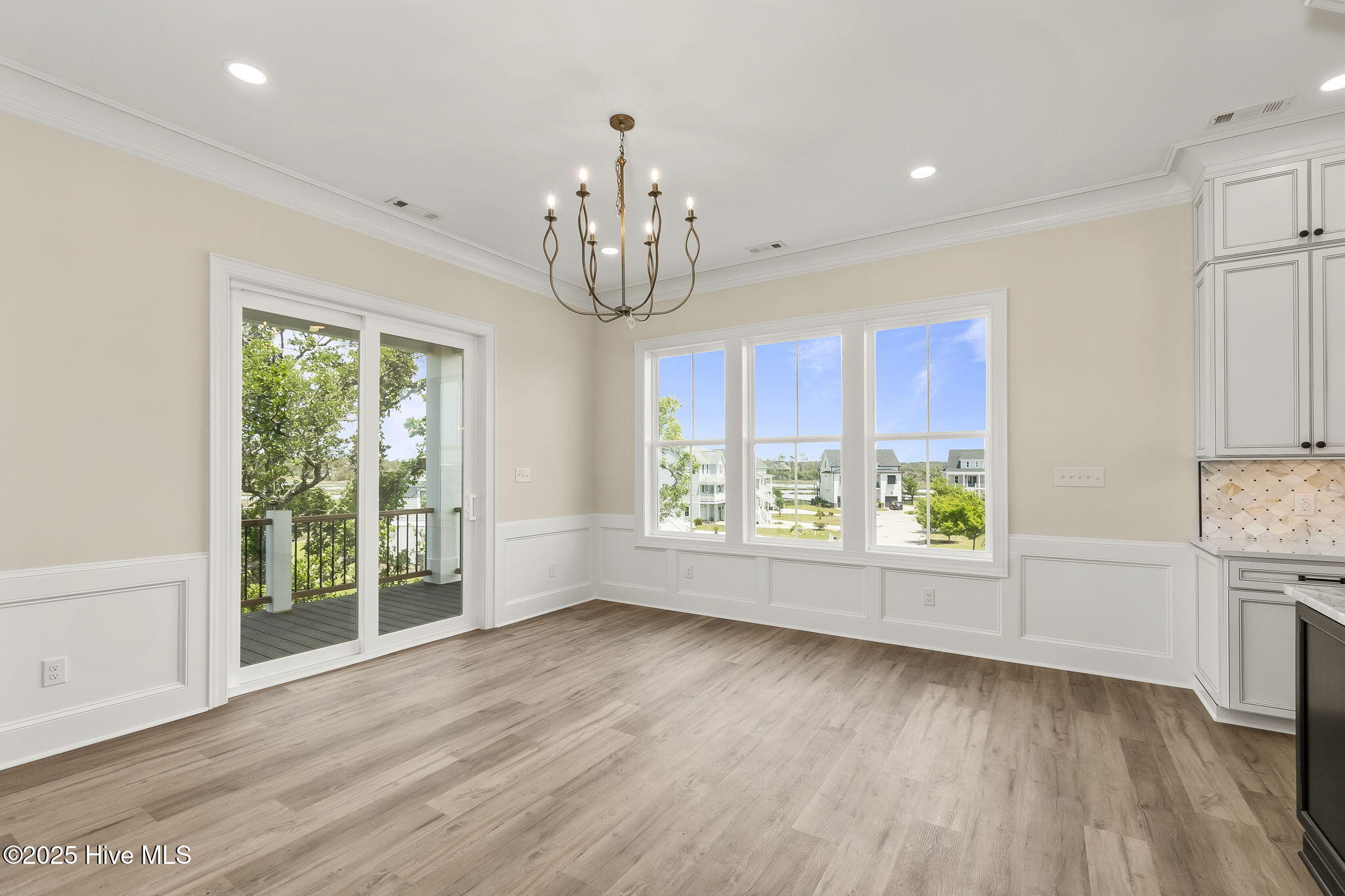 1827 Olde Farm Road Morehead City, NC 28557 - Photo 14 of 57 Dining