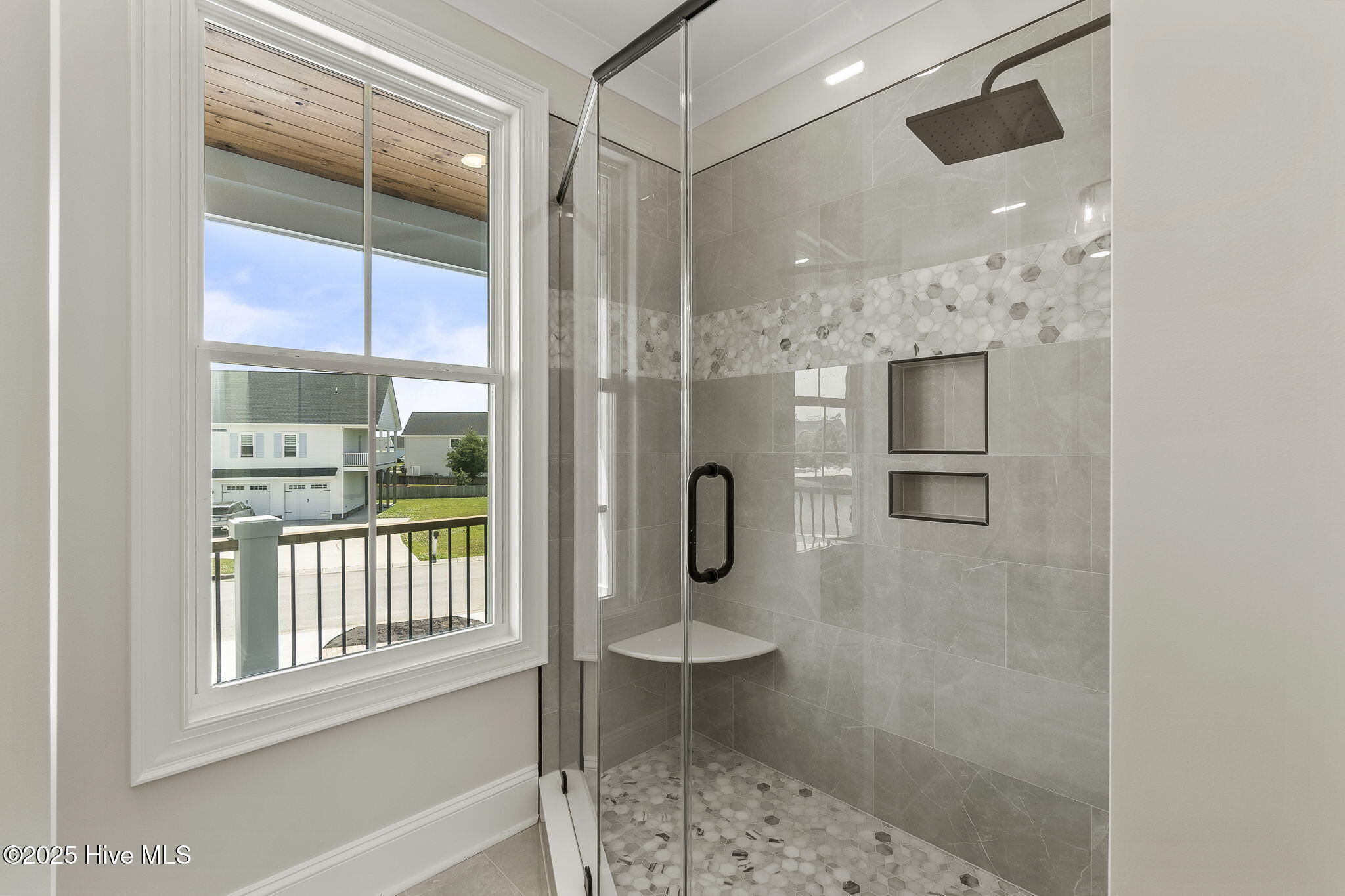 1827 Olde Farm Road Morehead City, NC 28557 - Photo 21 of 57 Primary Ensuite