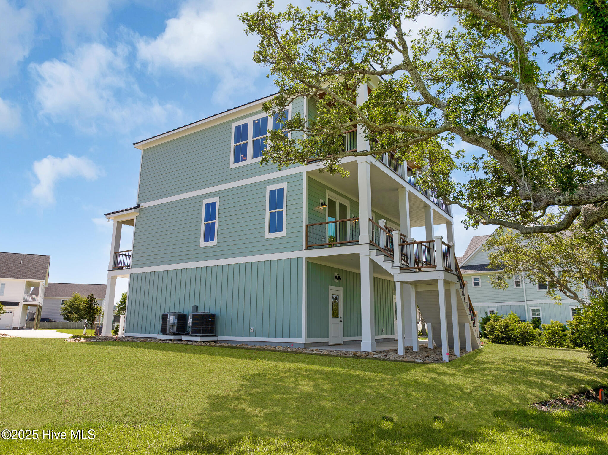 1827 Olde Farm Road Morehead City, NC 28557 - Photo 41 of 57 1827 Olde Farm Road