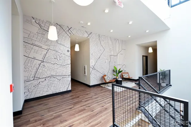 $1,350 | 415 DeBaliviere Avenue, Unit 212, St. Louis, MO 63112