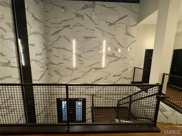 $1,350 | 415 DeBaliviere Avenue, Unit 212, St. Louis, MO 63112