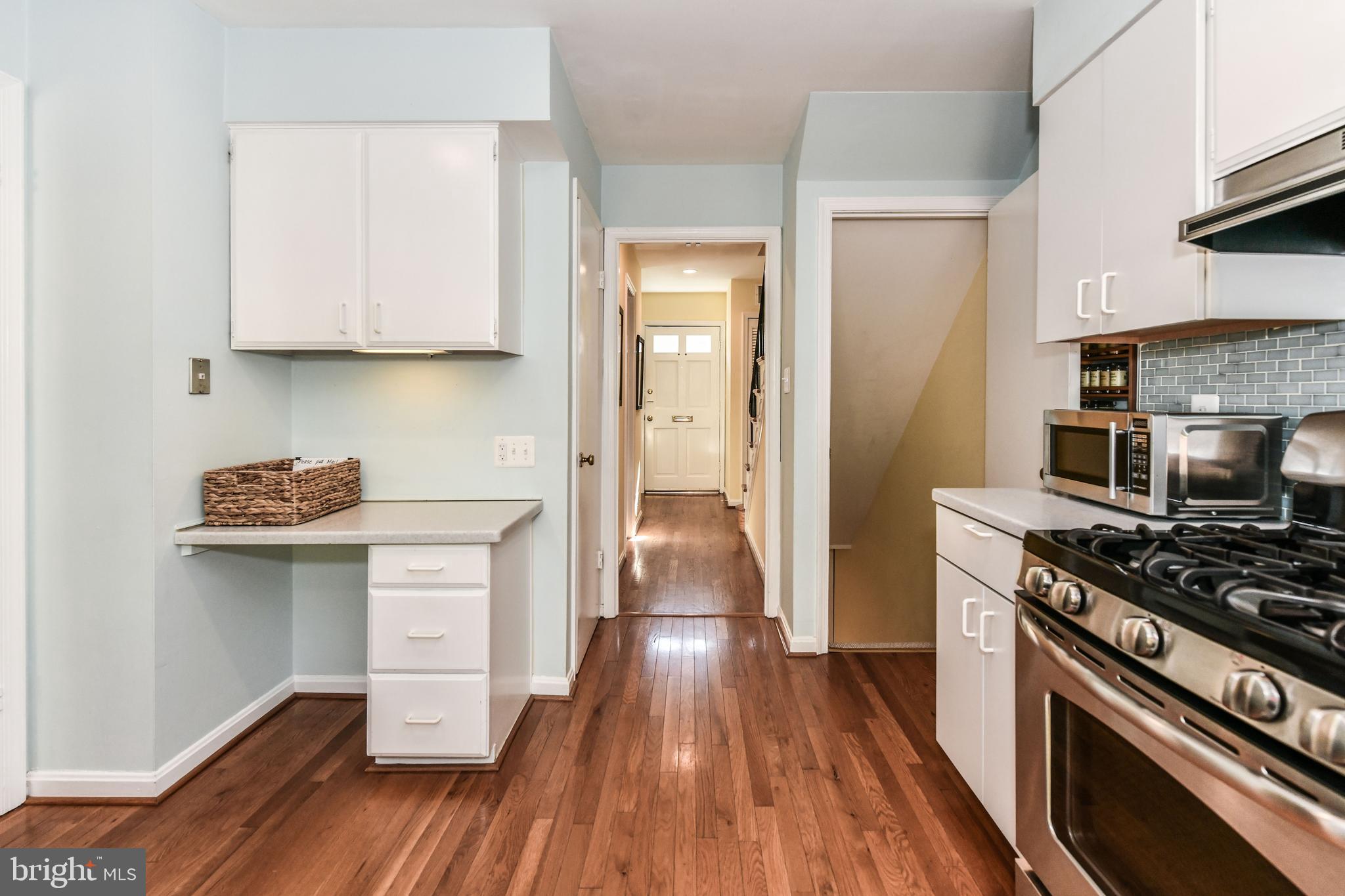 9748 Ranger Road Fairfax, VA 22030 - Photo 11 of 28 Gallery Image 11