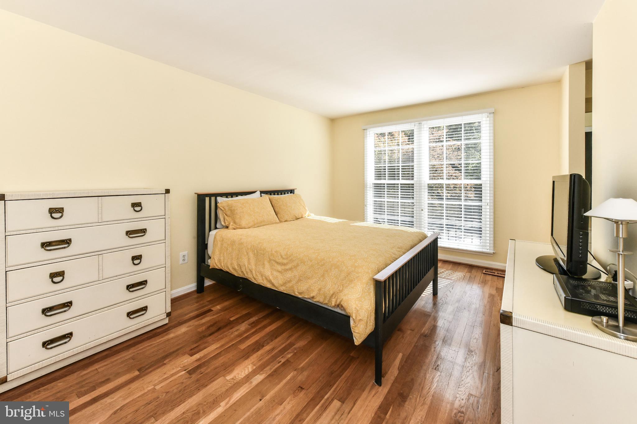 9748 Ranger Road Fairfax, VA 22030 - Photo 13 of 28 Master suite