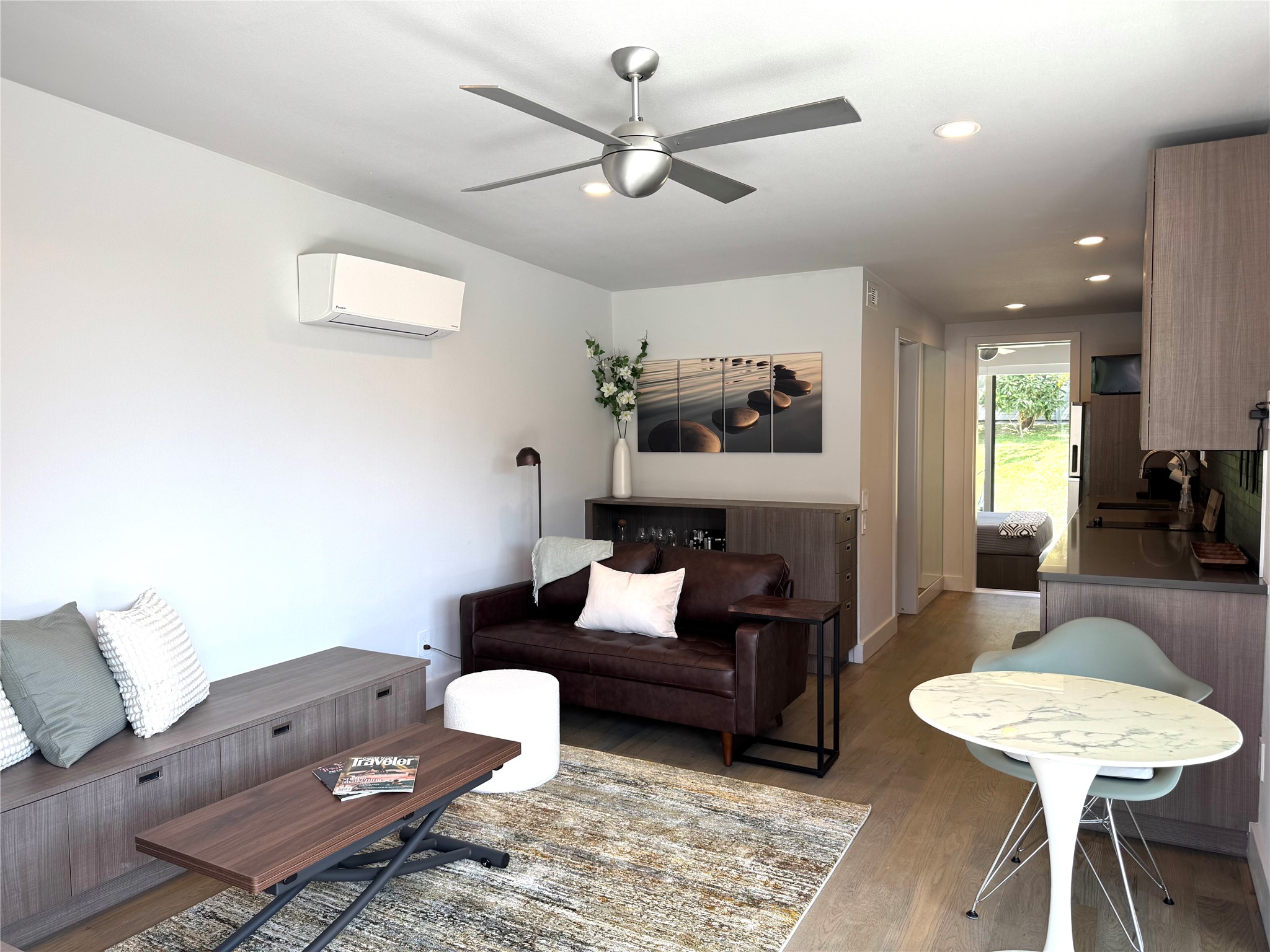 14011 Hummingbird Lane Austin, TX 78732 - Photo 11 of 23 Fully furnished living room with new furnishings.