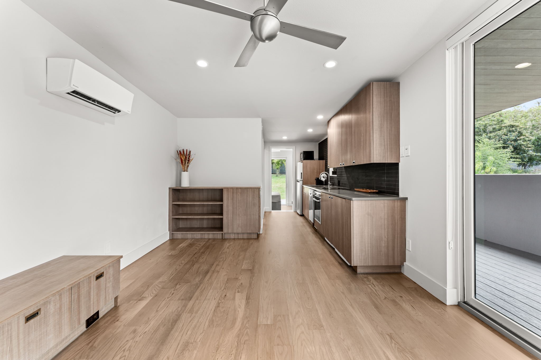 14011 Hummingbird Lane Austin, TX 78732 - Photo 9 of 23