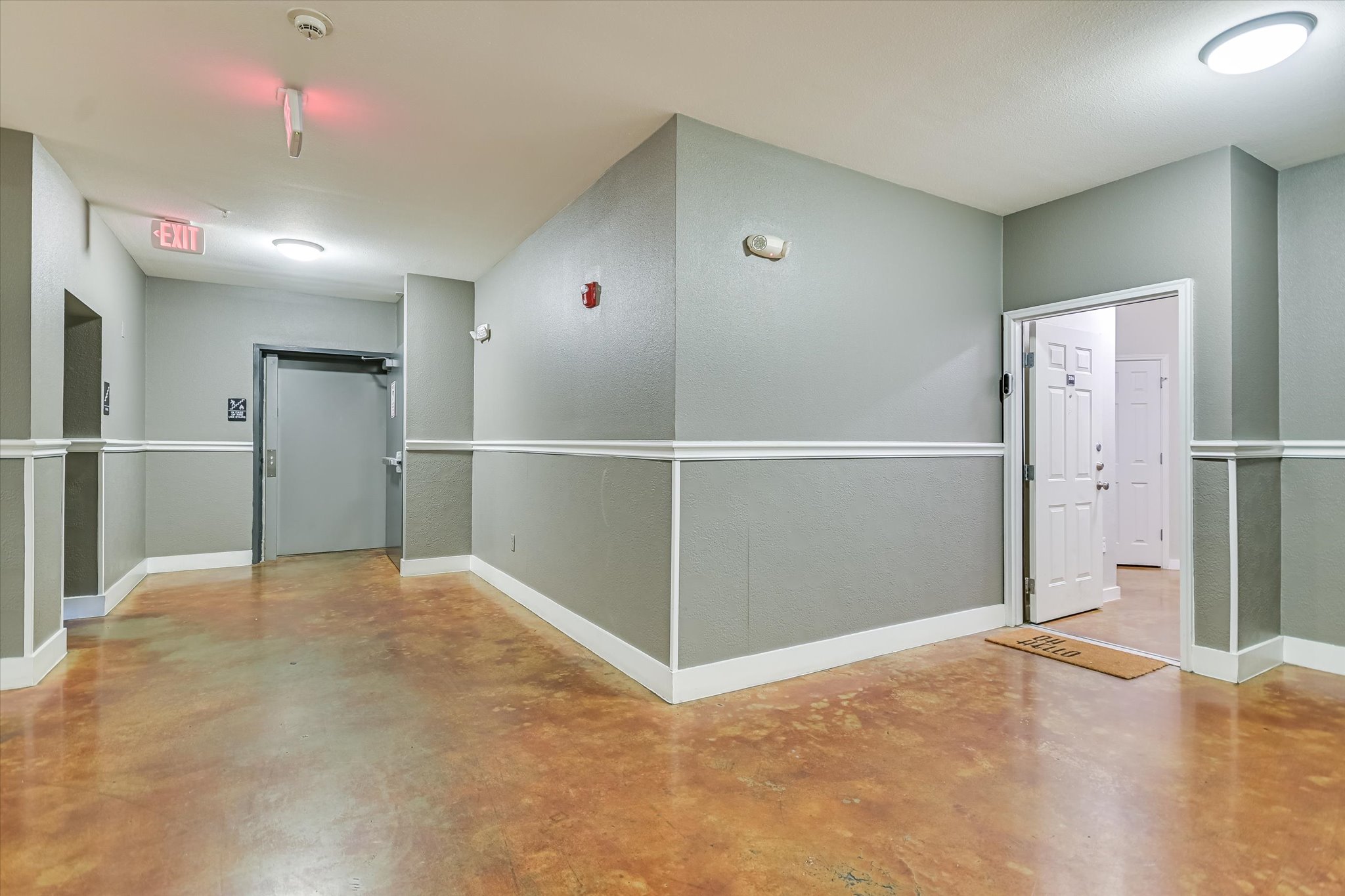 910 West 25th Street, Unit 206 Austin, TX 78705 - Photo 14 of 19