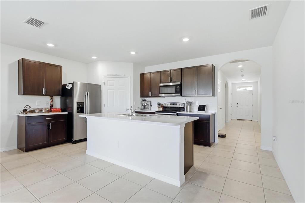 258 Rio De Janeiro Avenue Punta Gorda, FL 33983 - Photo 12 of 34