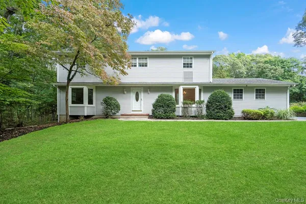 $1,199,990 | 83 Shore Road, Mount Sinai, NY 11766