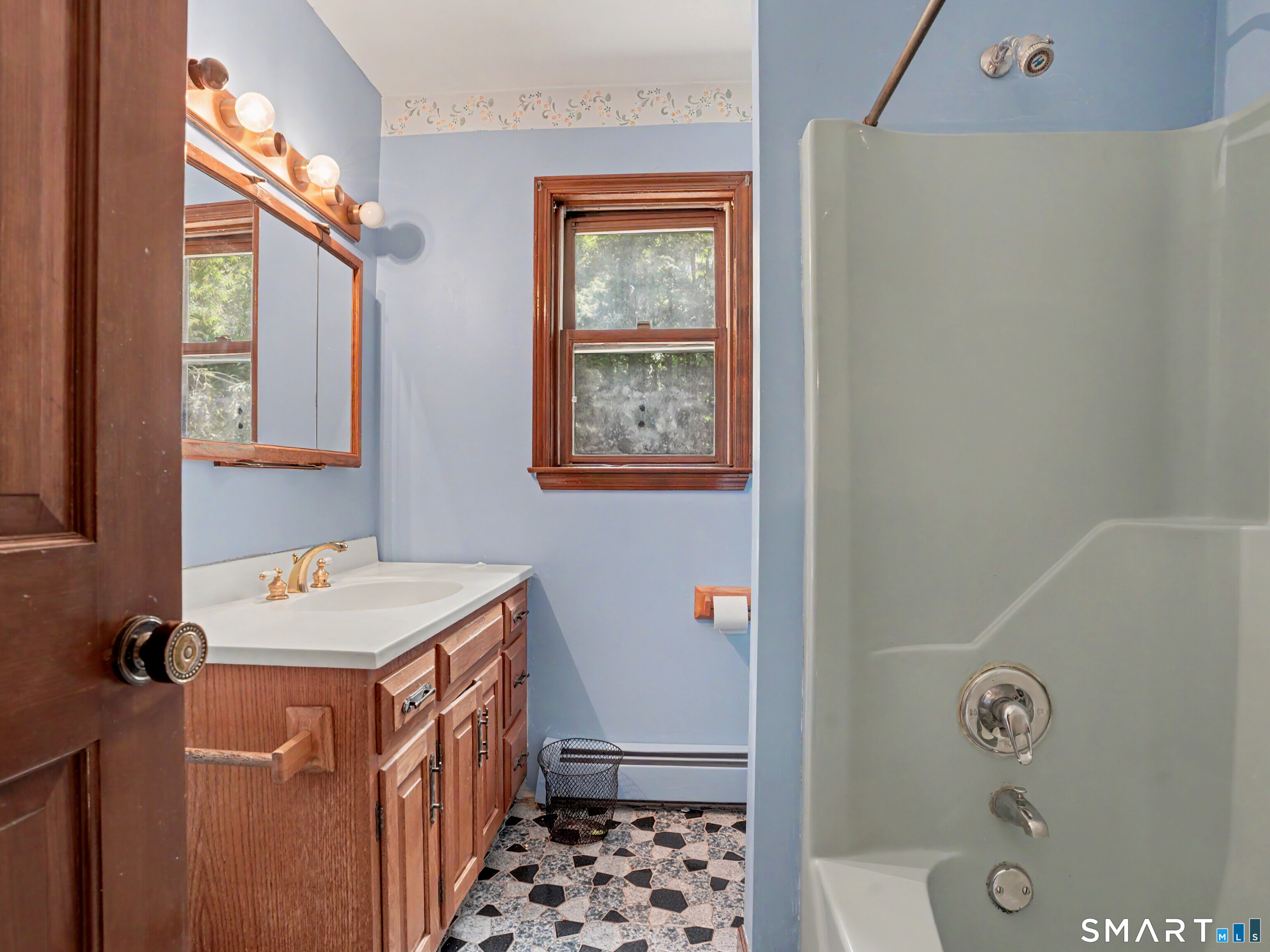 9 Old Country Road Oxford, CT 06478 - Photo 23 of 39 Primary Bathroom
