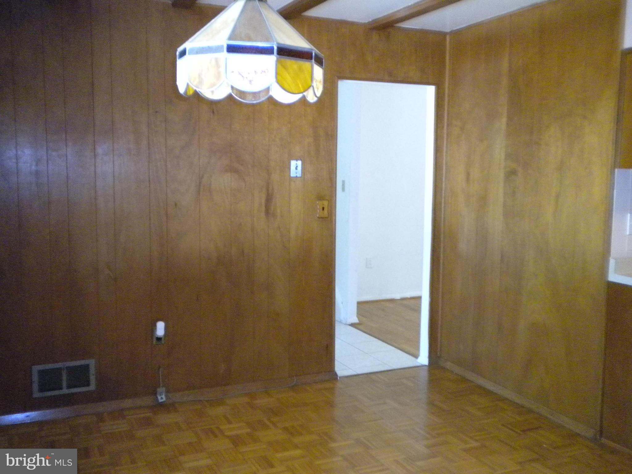 6822 Trexler Road Hyattsville, MD 20784 - Photo 5 of 27 Eat In Kitchen area