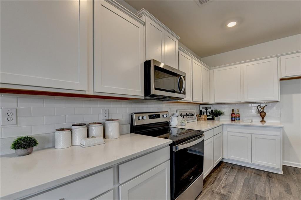 159 Mead Court Hoschton, GA 30548 - Photo 8 of 46